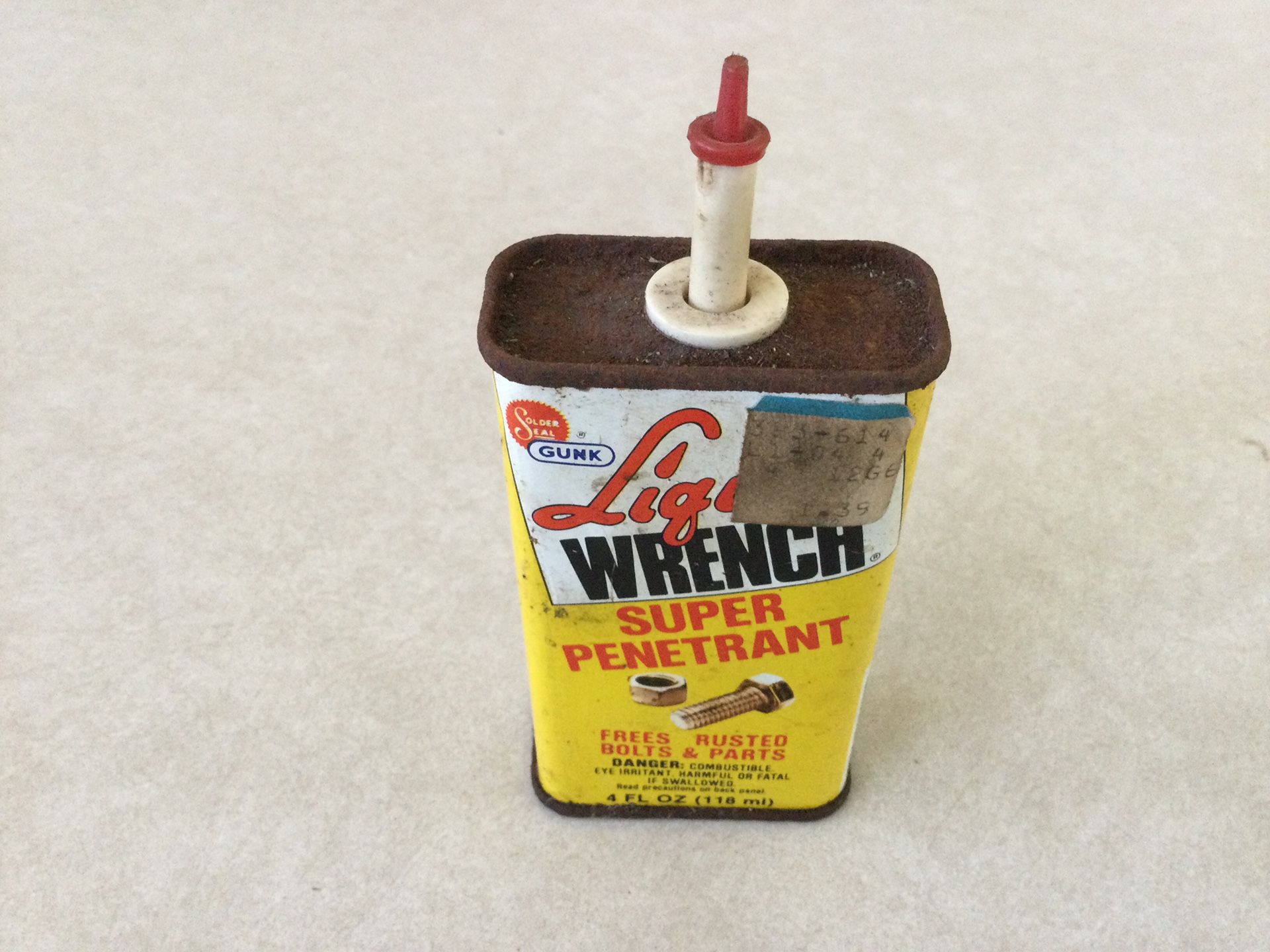 LIQUID WRENCH SUPER PENETRANT - 4 OUNCE CAN