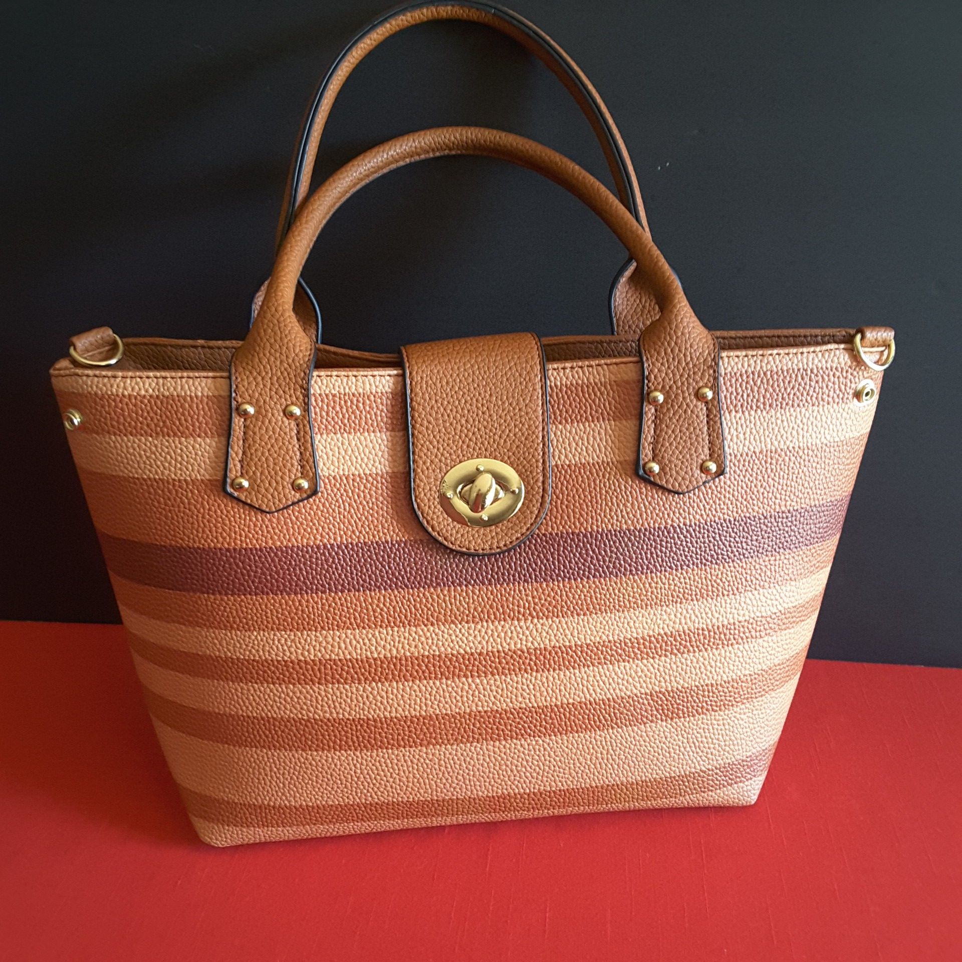 Luxurious Unbranded Handbag Tote .l New Size L Beige