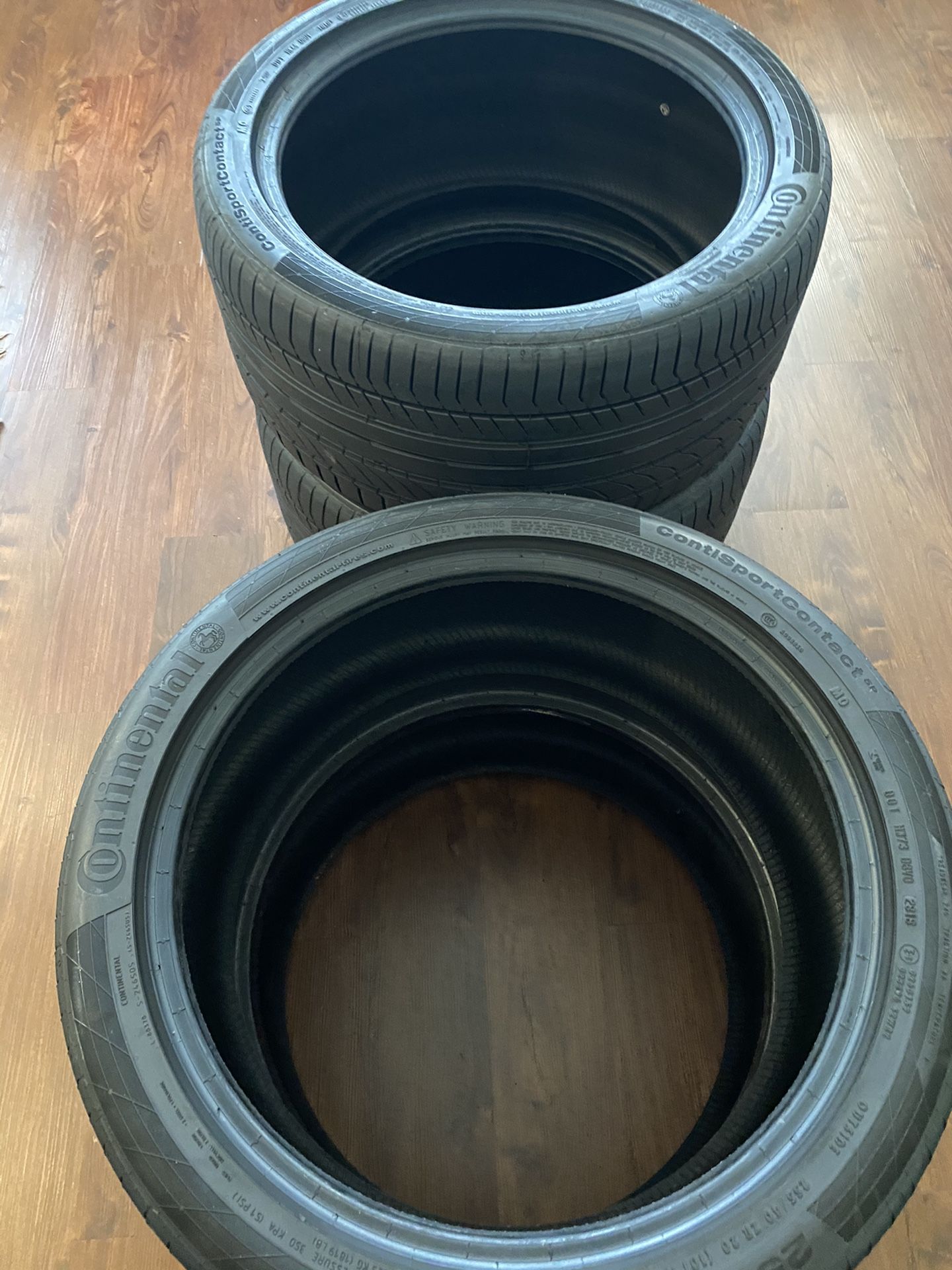 SET all 4 Continental contisport contact 5p 300 (OBO)