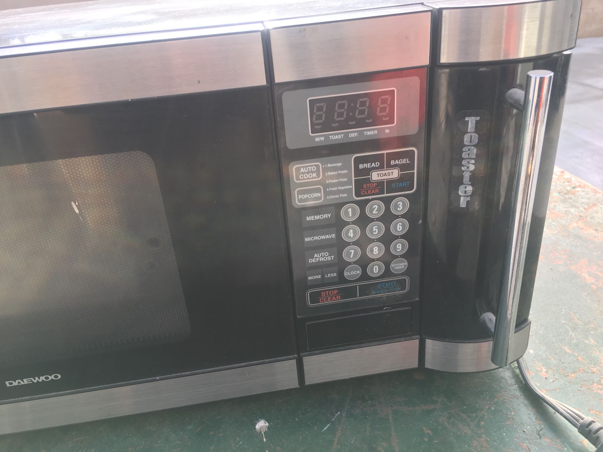 Good app good condition microwave