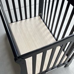 Mini Crib