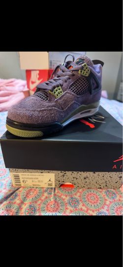 Woman’s air Jordan 4s