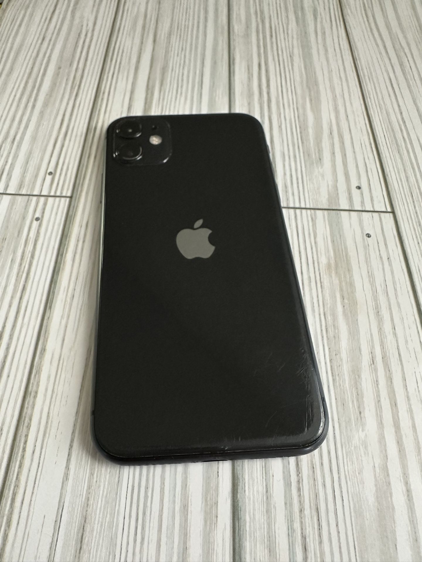 iPhone 11 (64GB) Unlocked 🔶 Liberado