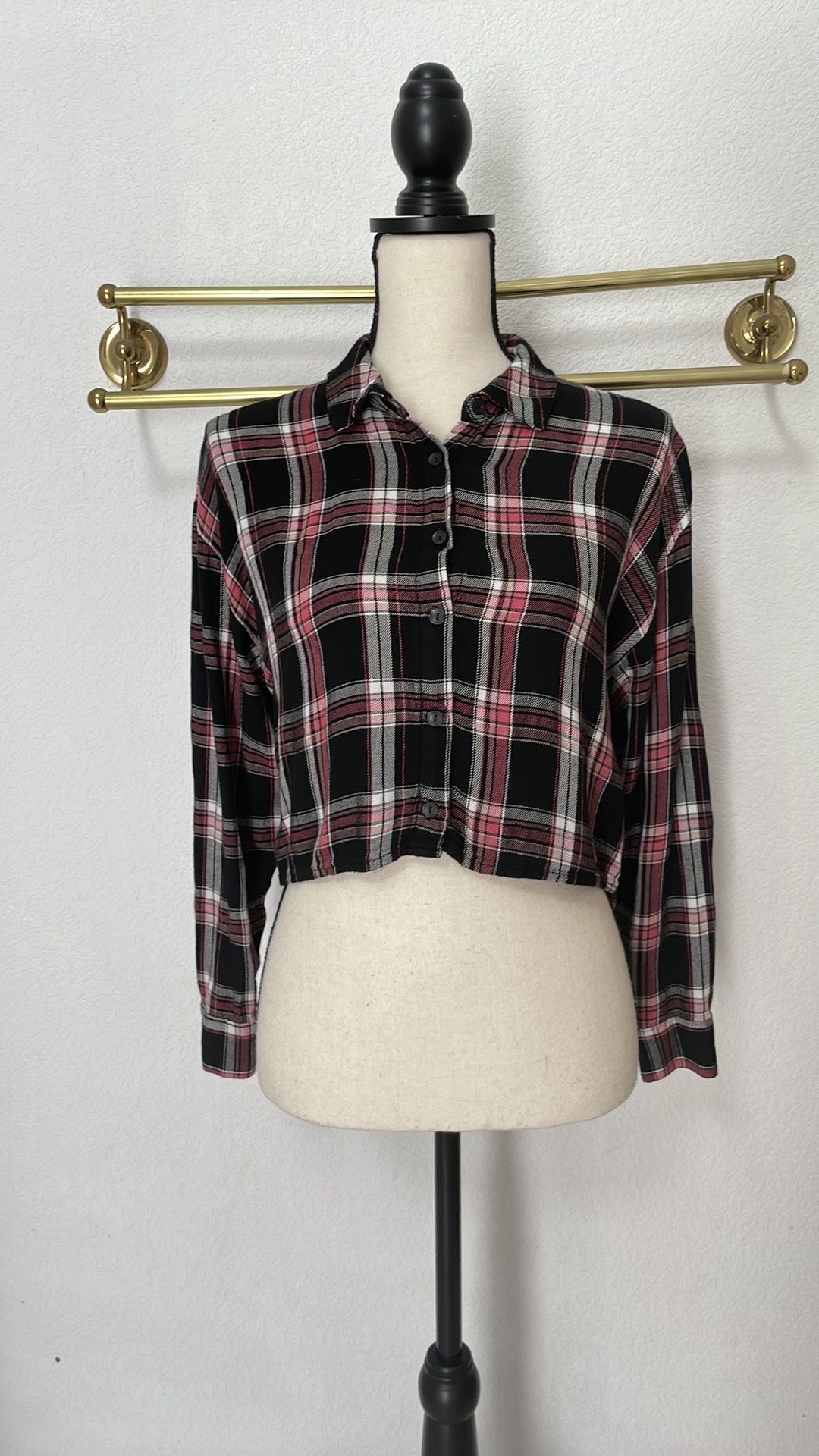 NWOT: Forever 21 Cropped Western-Inspired Plaid Shirt