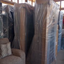 New Sectionals Direct From The Manufacturer 