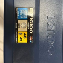 IGLOO Laguna 48 Quart Cooler - New!
