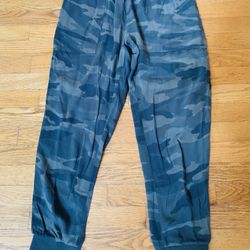 Splendid Jogger Pant Tapered Ankle Camouflage Green M Elastic 29 Waist Like New