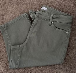 Women's jeans