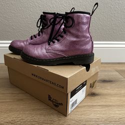 Dr Martens - Big Kids Pink Glitter Boots