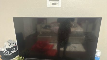 Large Flat Screen TV 55 inch