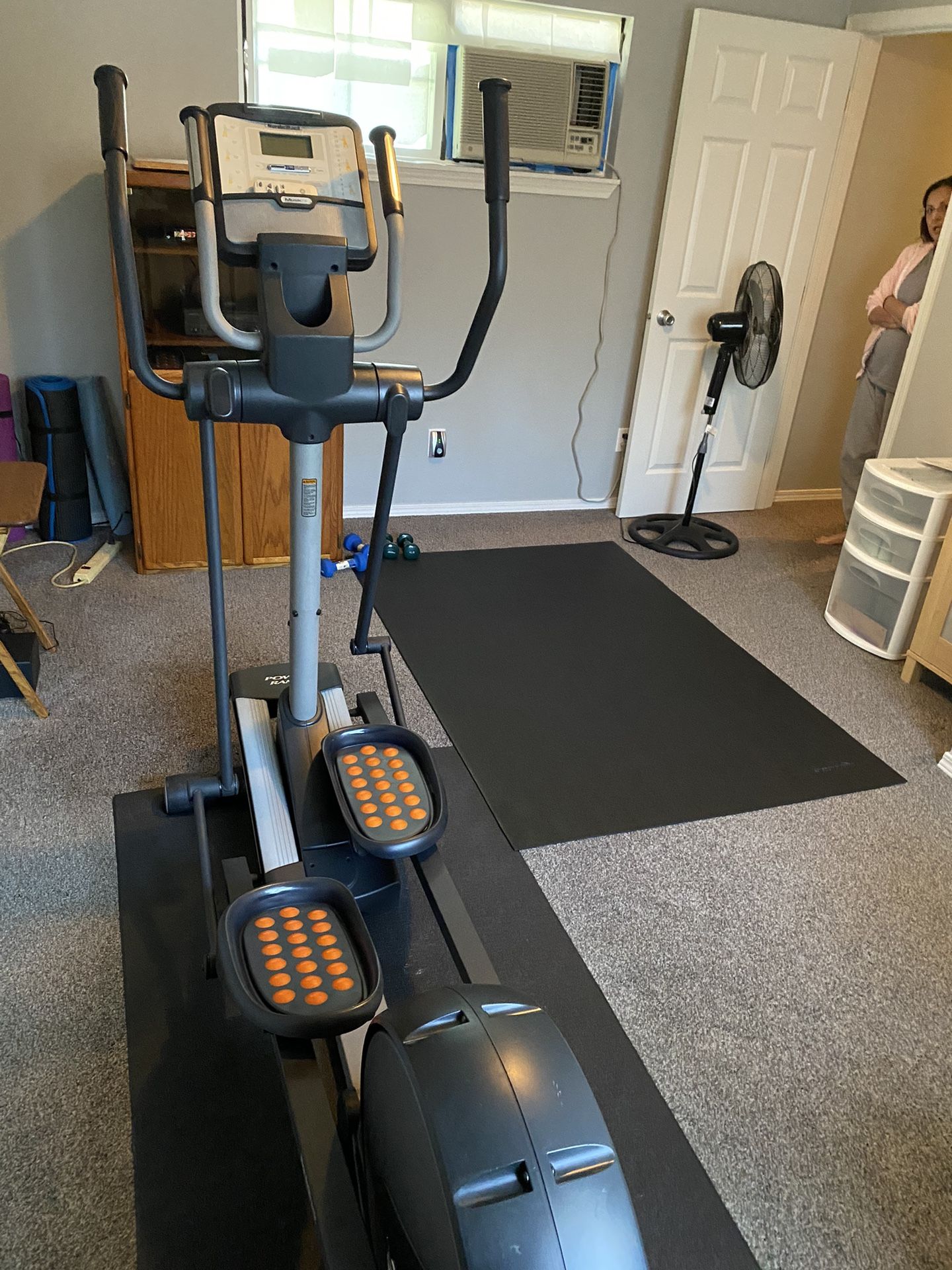 NordicTrack Audio Strider 990 Elliptical Trainer Like New for Sale in