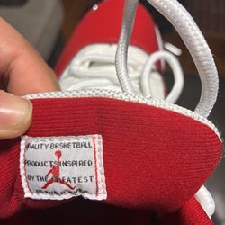 Jordan 11 Cherry