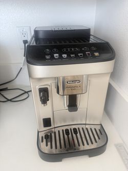 De’Longhi Magnifica Evo ECAM29084SB Automatic Espresso & Coffee Machine