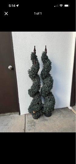 Tall Spiral Tree Decor: Pair