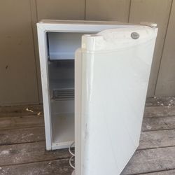 Mini Refridgerator