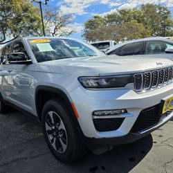 2023 Jeep Grand Cherokee