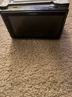Touchscreen car stereo