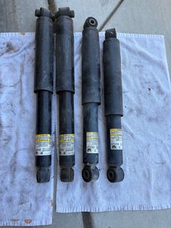 Mopar Shock Absorbers Set of 4