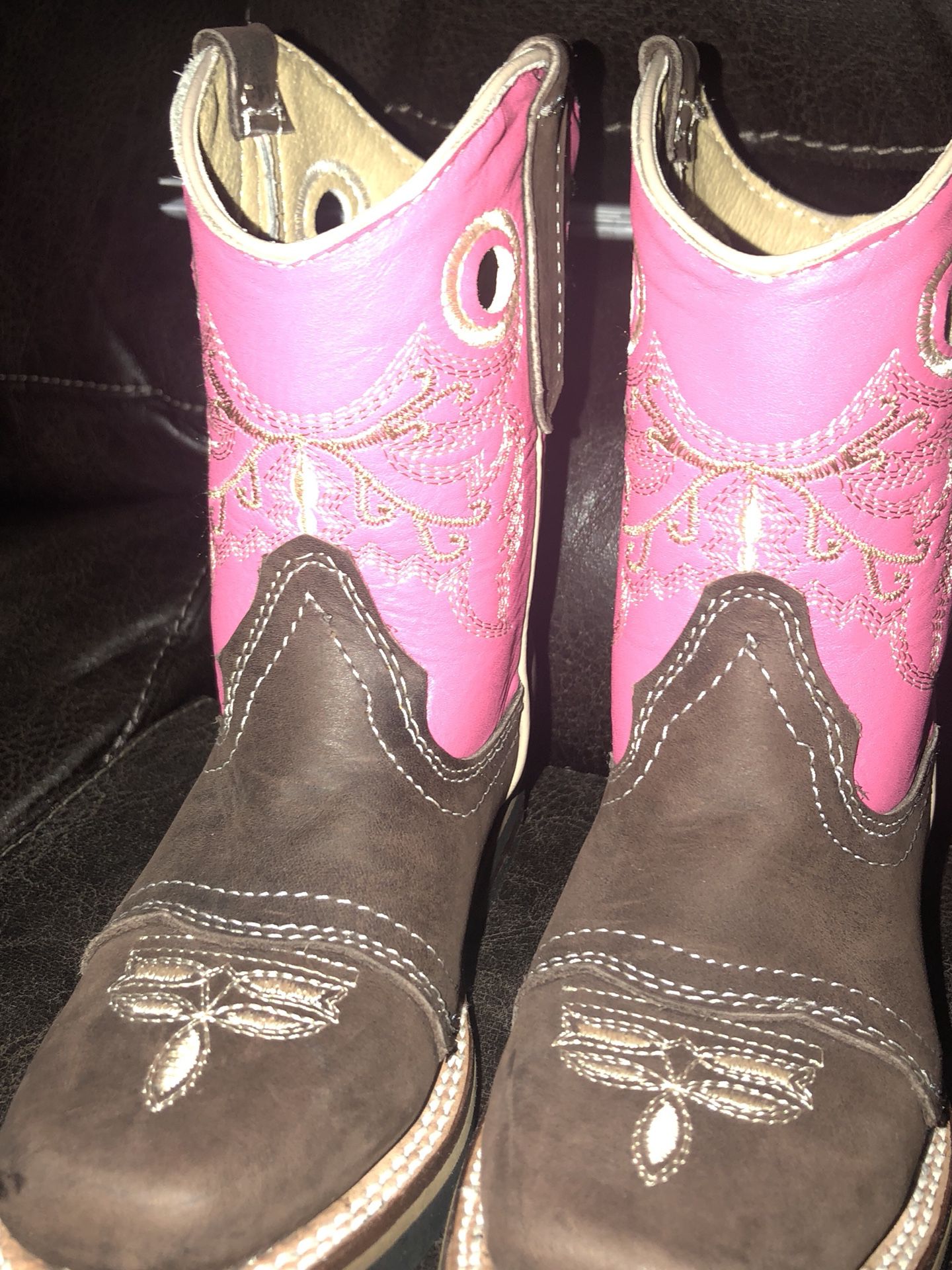 New Girls Rodeo Boots Size 12.