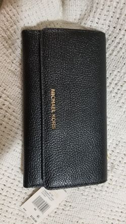 New with tags Michael kors wallet
