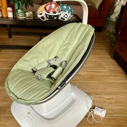 4moms MamaRoo Multi-Motion Baby Swing