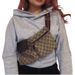 Authentic Gucci GG Monogram Supreme Sherry Web Waist Belt Fanny Bum Crossbody Bag