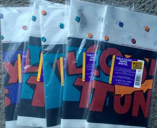 Vintage Looney Tunes Paper tablecloth- Lot of 5