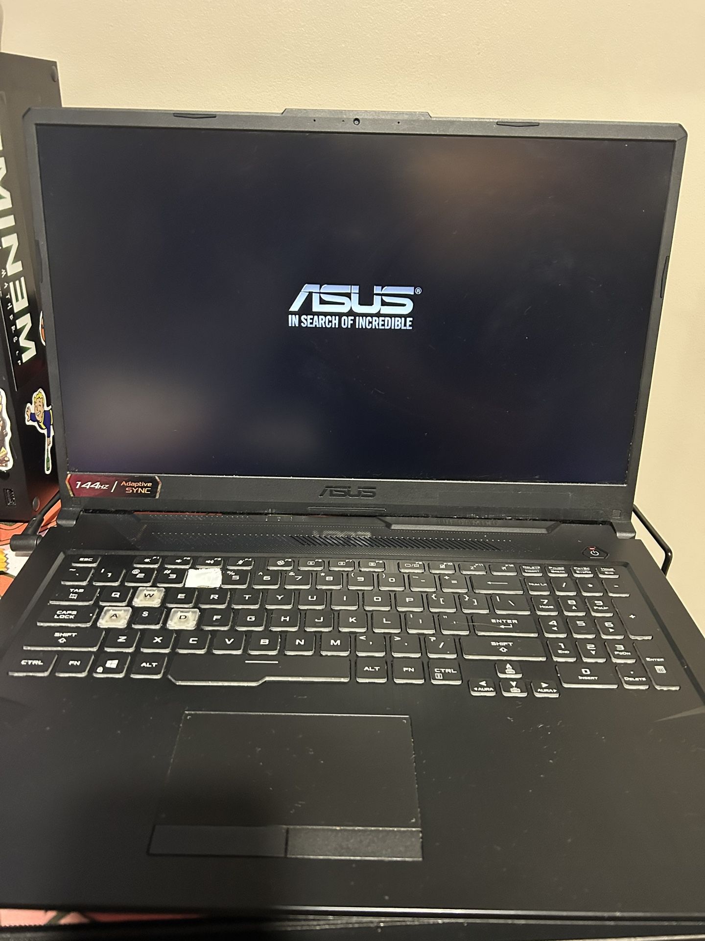 ASUS TUF GAMING F17 Gaming Laptop