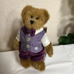Vintage Boyd’s Edmund T. Bear 