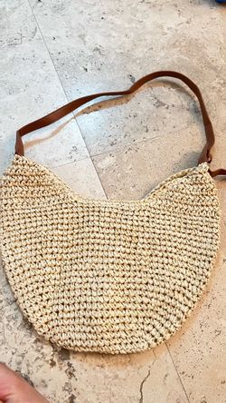 Woven Straw Shoulder Bag
