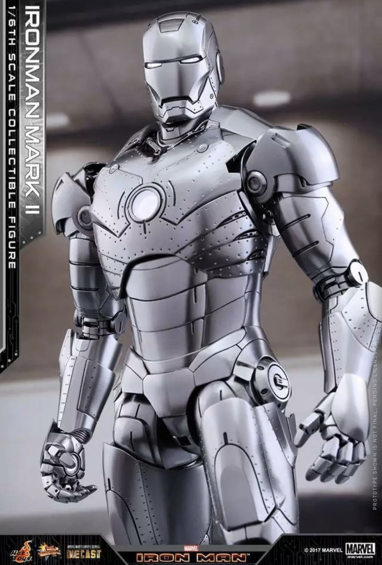 Hot Toys 1/6 Iron Man Mark ll Diecast Figure