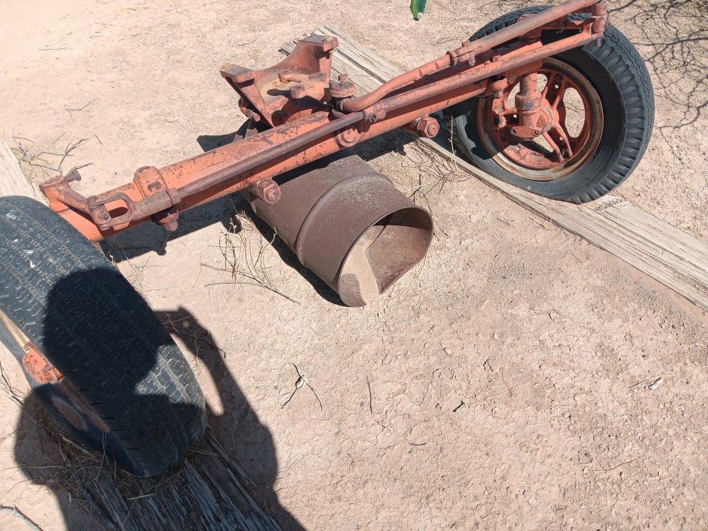 Farmall M Tractor wide front end **** - $1,200