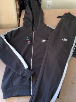 Nike jogging suit sz medium