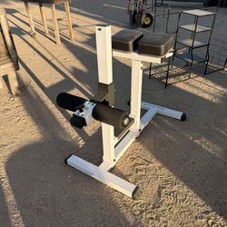 Body Solid Roman Chair Adjustable : Core and Back Workouts 