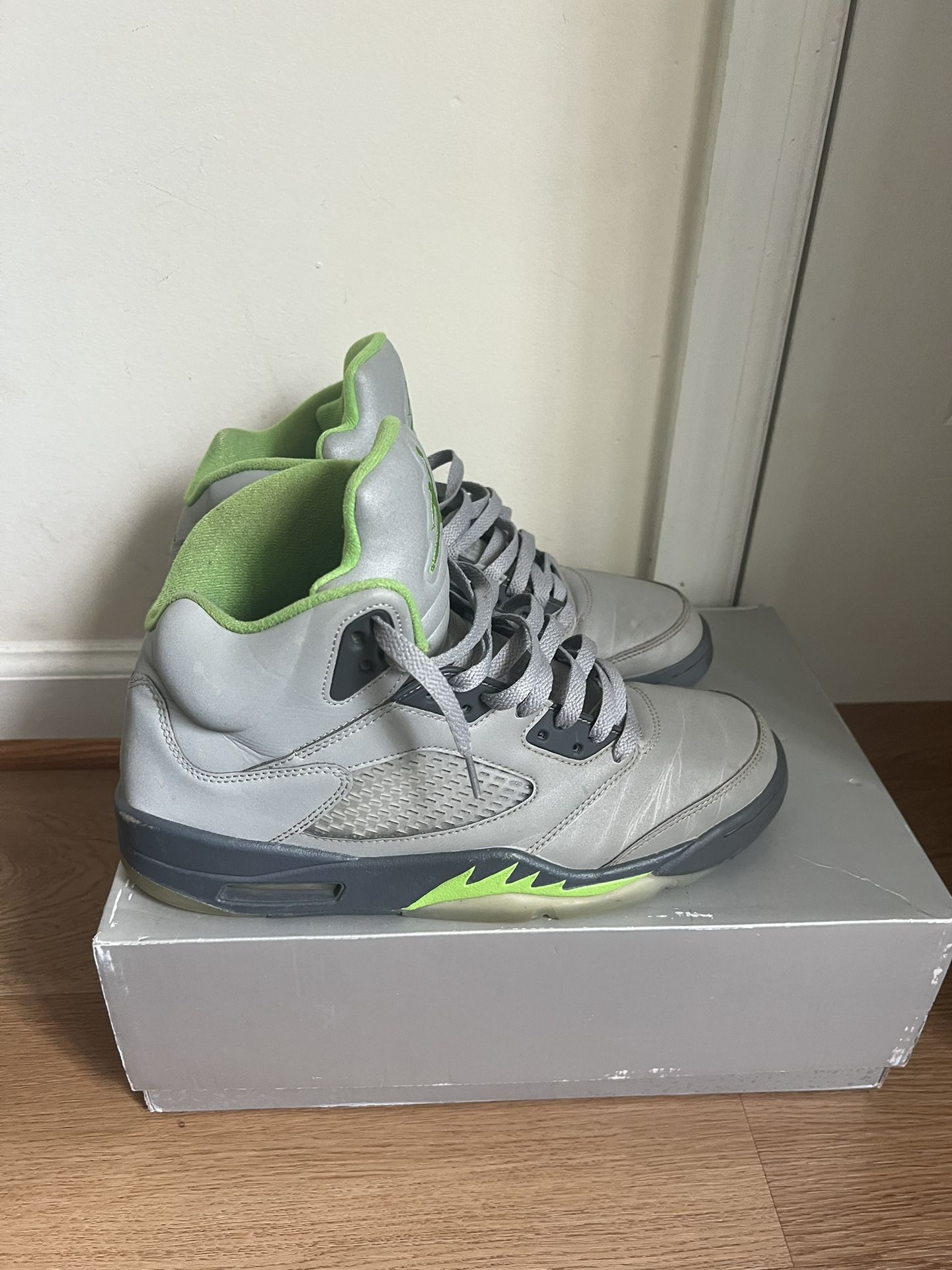 Jordan 5 Retro Green Bean (2022)