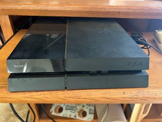 Playsation 4 console