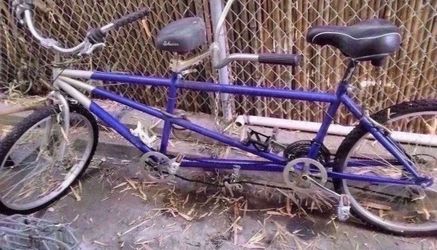 Tandem bike