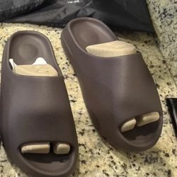 Yeezy Slides