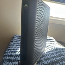 Motorola MG7540 Modem/Router