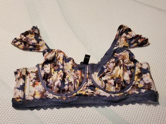 TORRID 4x! Cute Bra Or Wear As A Top