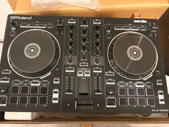 Roland DJ - 202 DJ controller