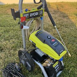 Pressure washer