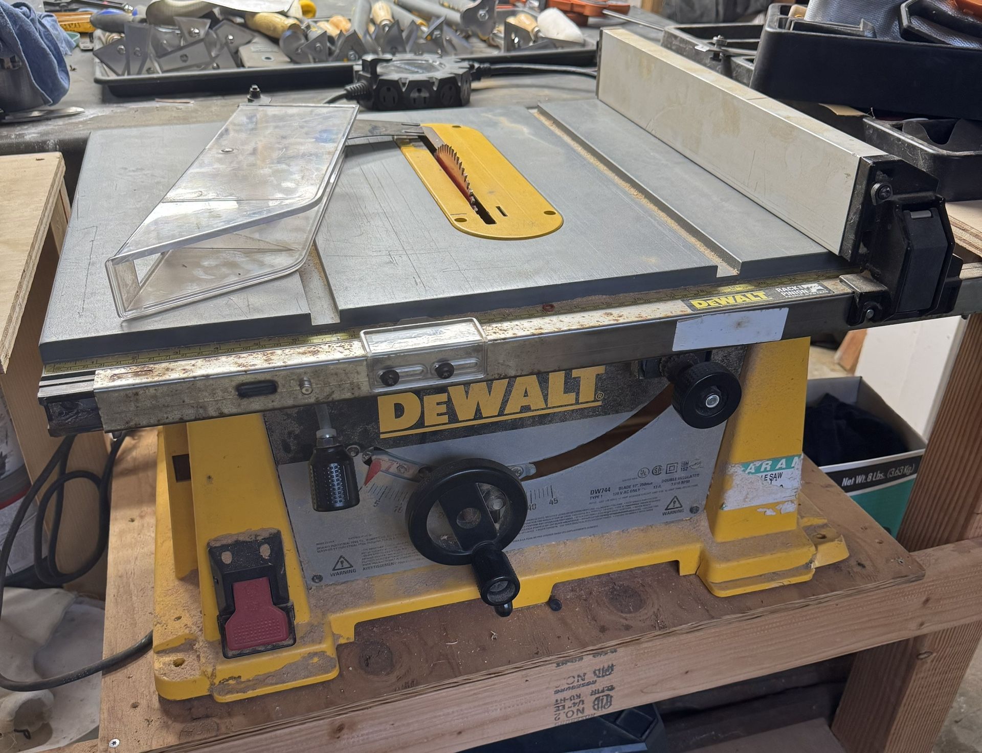 Dewalt 10 inch corded table saw