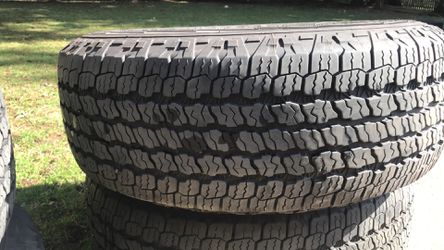 2019 Toyota Tacoma stock tires/rims
