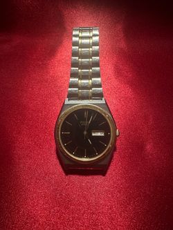 Pulsar Quartz Day-Date Watch
