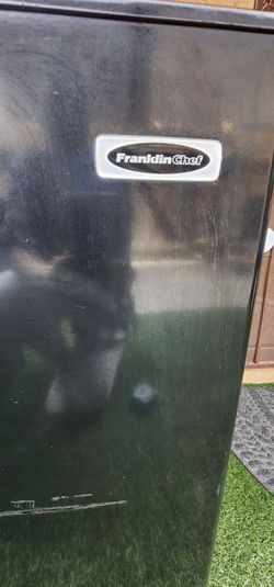 Franklin Chef Mini Fridge