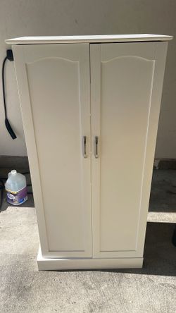 Mueble de cocina o para craft con el respaldo abierto