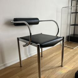 4 Black Leather Metal Dining Chairs Need To Go Today