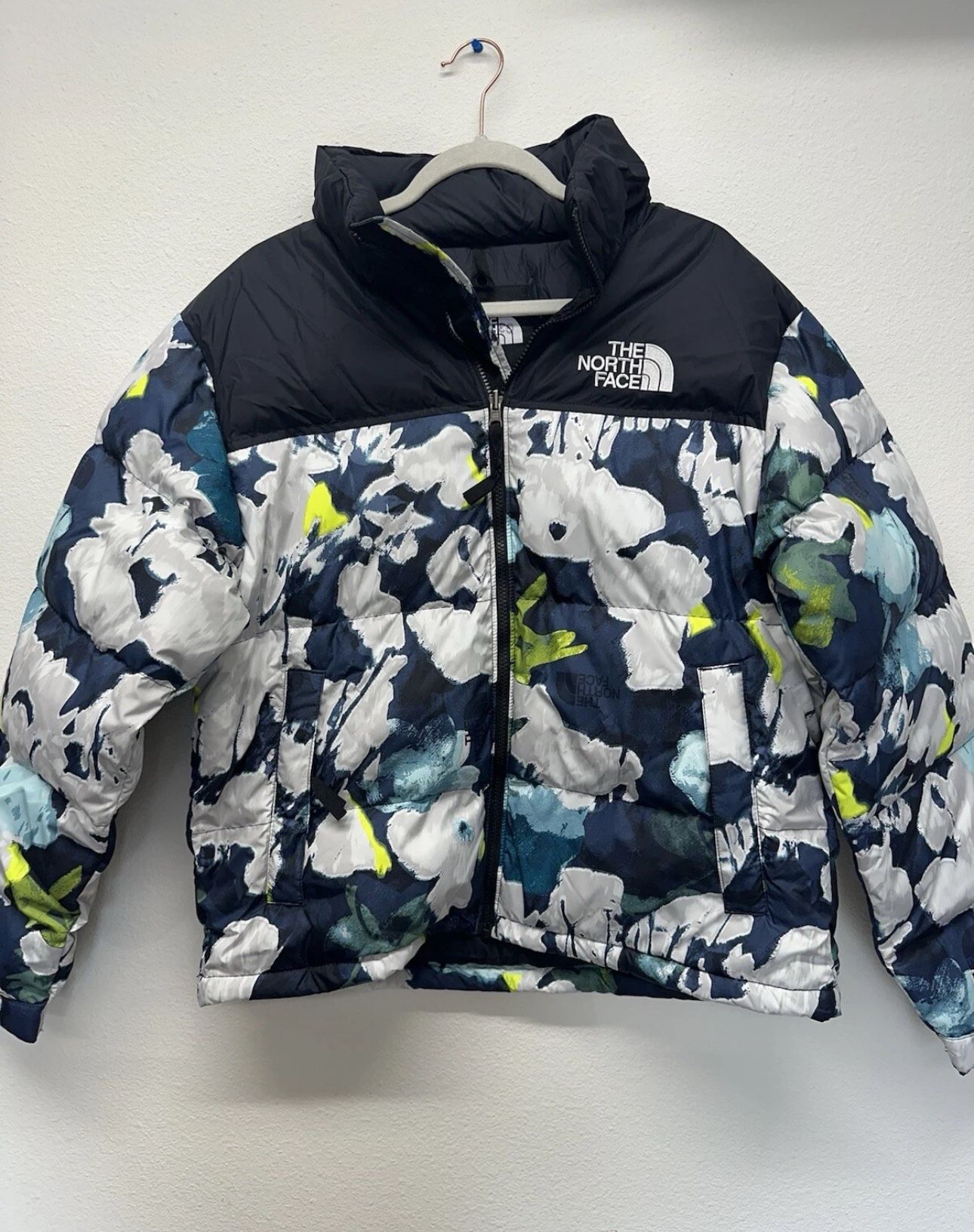 The North Face 1996 Retro Nuptse 700 Fill Packable Jacket Summit Navy Abstract