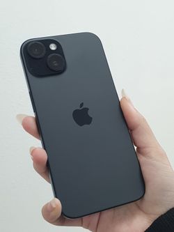 Apple iPhone 15 6.1" (T-Mobile Locked) 128GB Fair Black